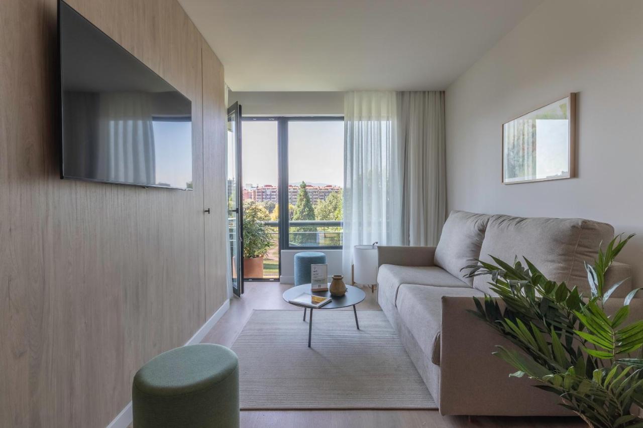 Apartamentos Libere Pamplona Yamaguchi Екстериор снимка