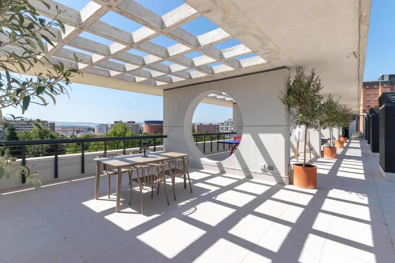 Apartamentos Libere Pamplona Yamaguchi Екстериор снимка